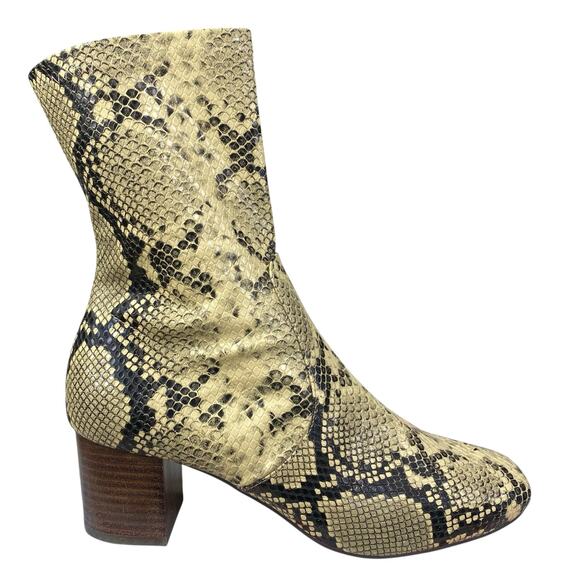 NWOT Anthropologie X Silent D Faux Snakeskin Zip Ankle Boots Size 40 US 9 - Picture 1 of 12